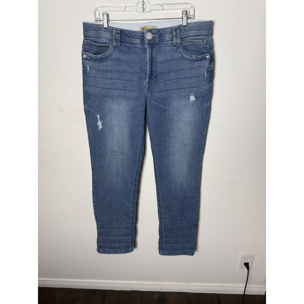 Democracy "Ab" Technology Jeans Women's Size 16 Straight Leg Stretch Medium Wash